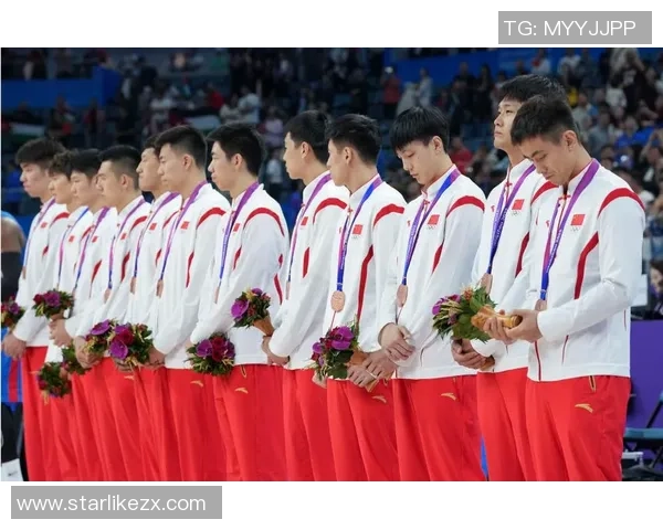 杭州篮球队荣登全国篮球技术排行榜第十名展现实力与潜力 杭州篮球队荣登全国篮球技术排行榜第十名展现实力与潜力