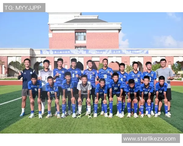 重庆足球队技术实力强劲荣登全国足球技术排行榜第七位 重庆足球队技术实力强劲荣登全国足球技术排行榜第七位